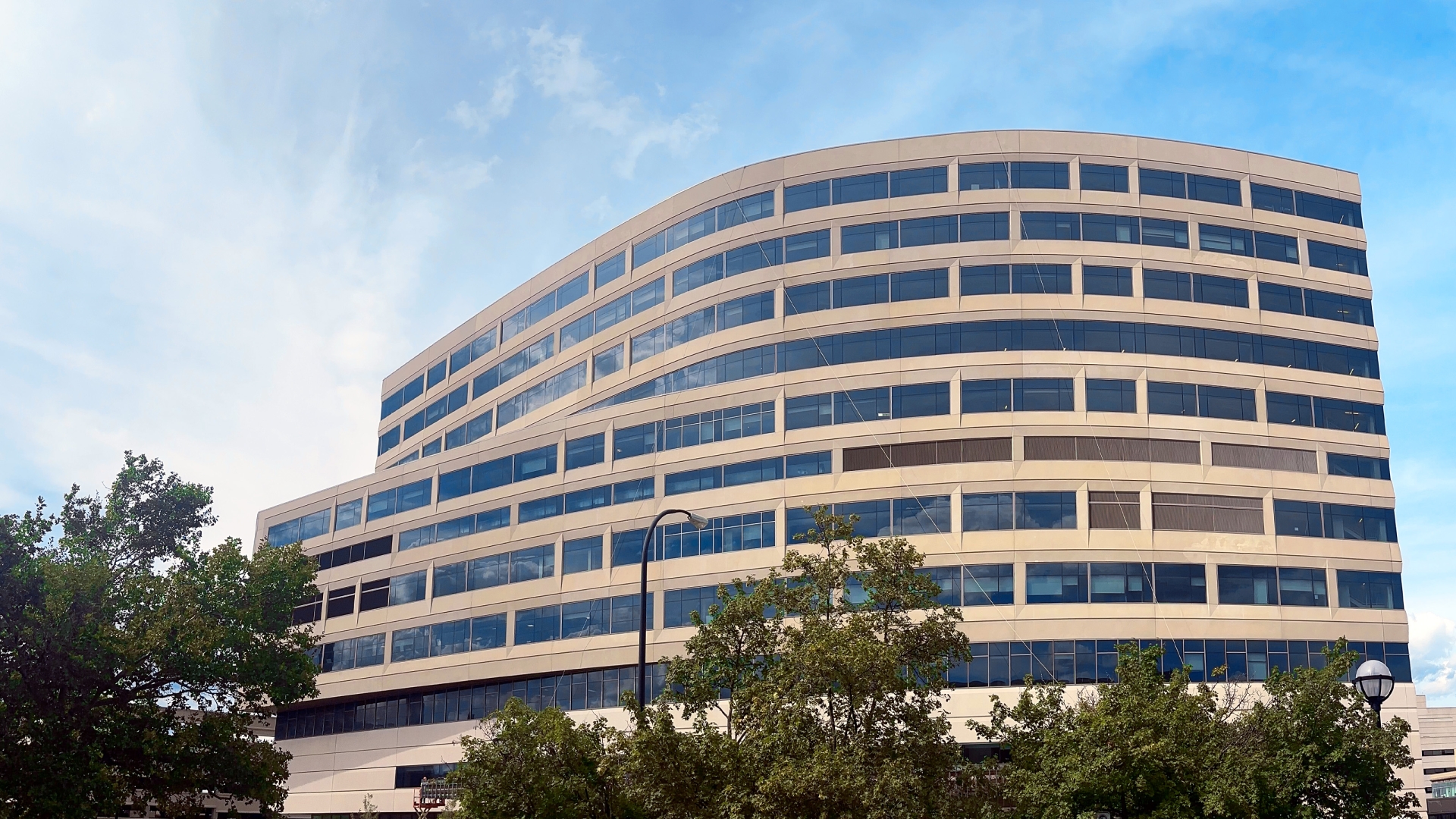D Dan and Betty Kahn Health Care Pavilion University of Michigan Health