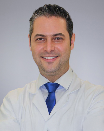 Headshot of Artin Minaeian