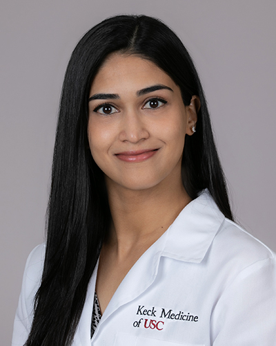 Headshot of Varsha Tulpule