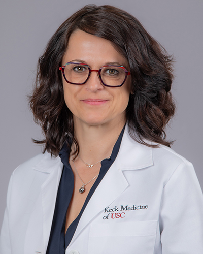 Headshot of Oana Maria Penciu