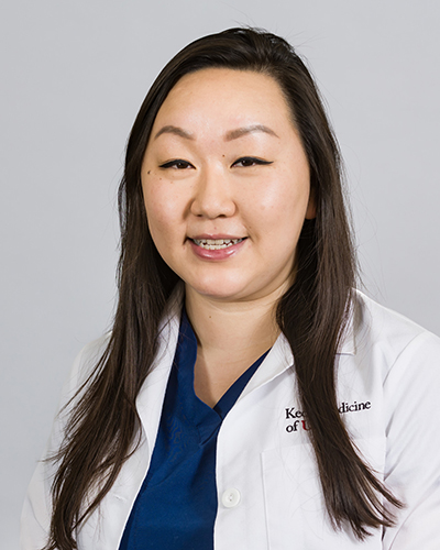 Headshot of Tracy Trinh Luong
