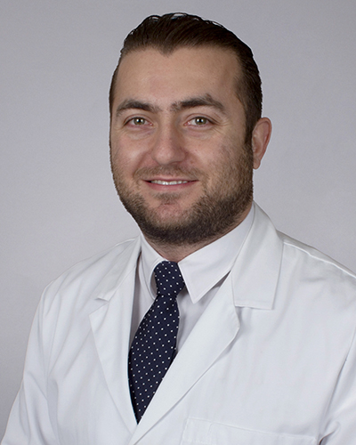 Headshot of Garen Derhartunian