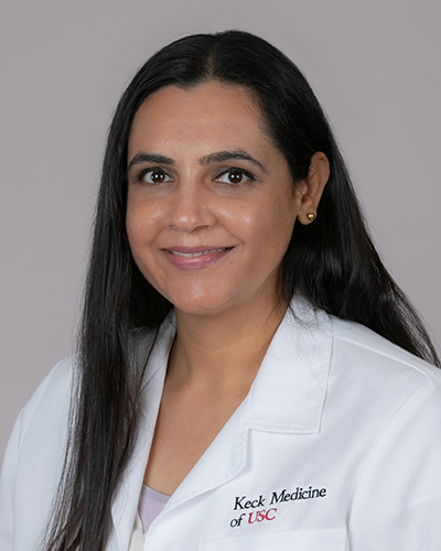 Headshot of Saloni Walia