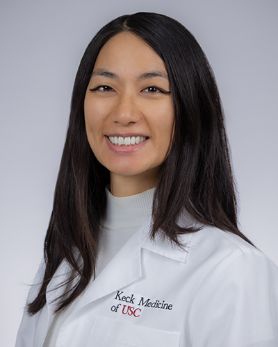 Headshot of Alexis Balina