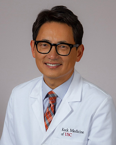 Headshot of Daniel Park