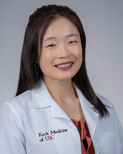 Headshot of X. Mona Guo