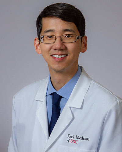Headshot of Raymond W. Kung